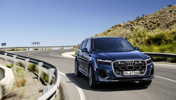 Audi Q7 2024: caratteristiche, design, interni, motori e versioni - Foto 7 di 16