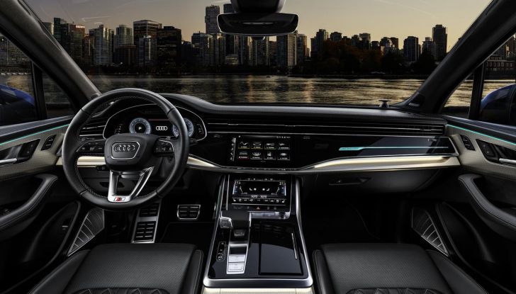 Audi Q7 2024: caratteristiche, design, interni, motori e versioni - Foto 10 di 16