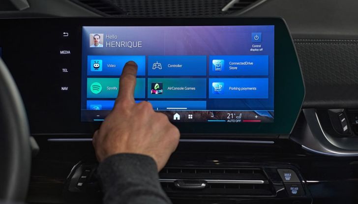 BMW al CES 2024 mostra la sua idea di futuro digitale e interattivo - Foto 13 di 86