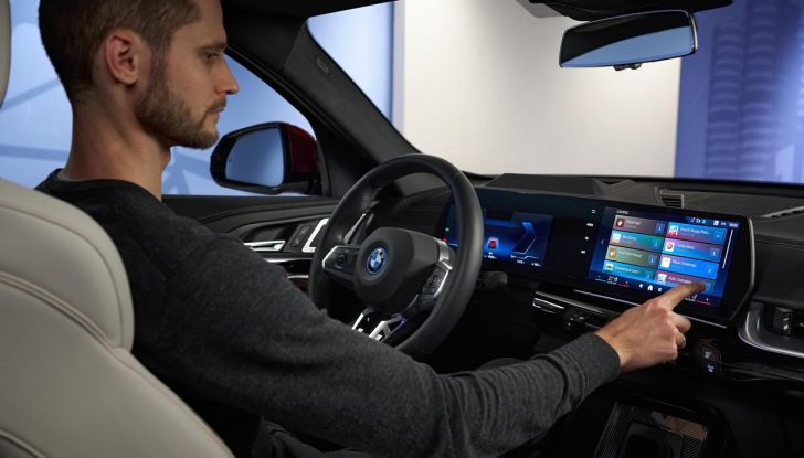 BMW al CES 2024 mostra la sua idea di futuro digitale e interattivo - Foto 41 di 86