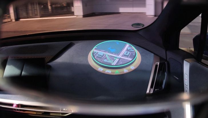 BMW al CES 2024 mostra la sua idea di futuro digitale e interattivo - Foto 75 di 86