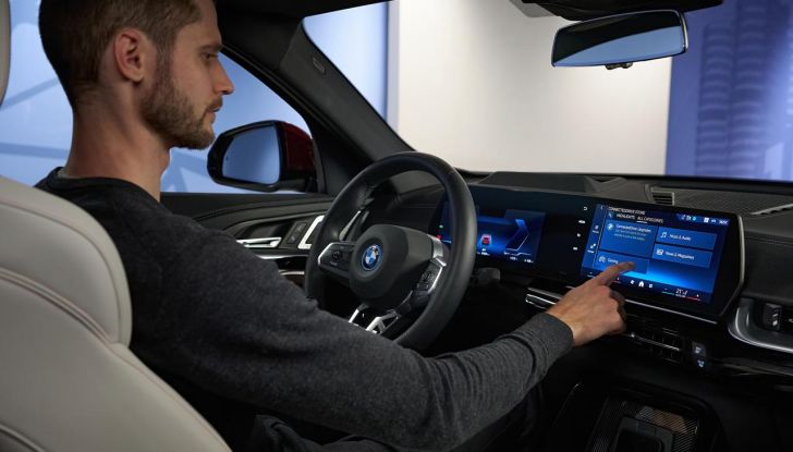 BMW al CES 2024 mostra la sua idea di futuro digitale e interattivo - Foto 38 di 86