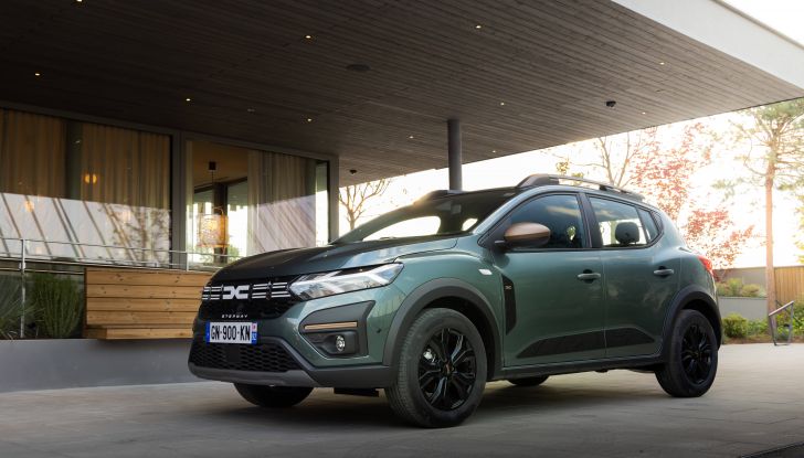 Dacia Duster MY2024, prime impressioni in attesa del test drive - Foto 2 di 19
