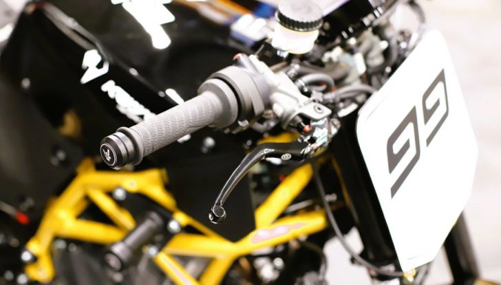 Kramer Super Hooligan Concept: la Ktm 890 con i muscoli - Foto 4 di 12