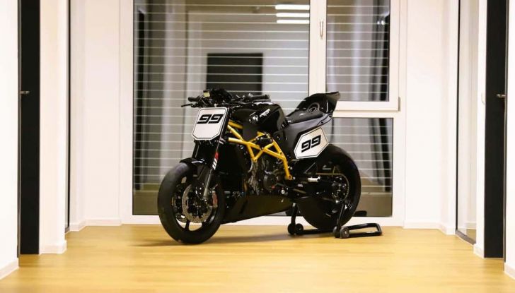 Kramer Super Hooligan Concept: la Ktm 890 con i muscoli - Foto 8 di 12