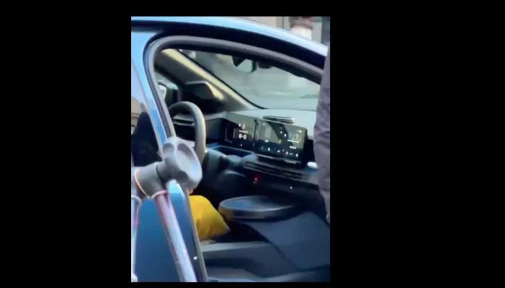 Lancia Ypsilon 2025 prototipo Milano