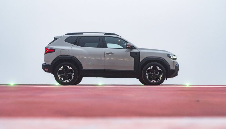 La classifica dei 10 Suv compatti preferiti dagli italiani nel 2024 - Foto 11 di 23