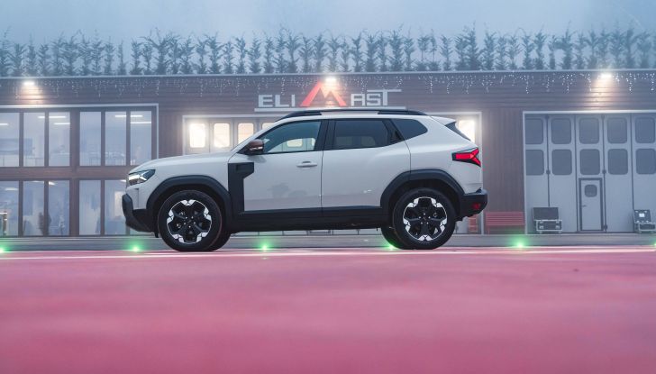 Dacia Duster MY2024, prime impressioni in attesa del test drive - Foto 16 di 19