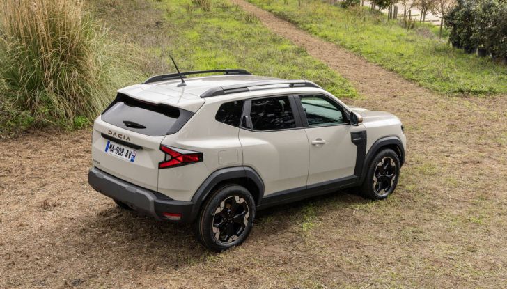 Dacia Duster MY2024, prime impressioni in attesa del test drive - Foto 8 di 19