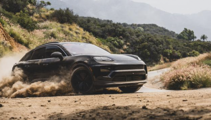 Nuova Porsche Macan elettrica, proseguono i test - Foto 1 di 7