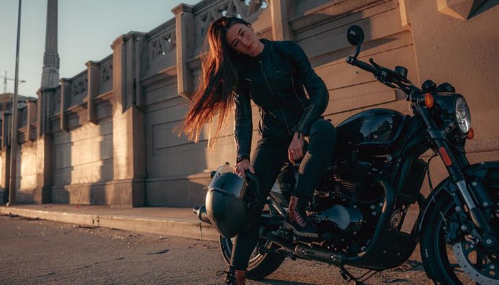 Royal Enfield Shotgun 650: debutta la nuova custom retro-futuristica - Foto 5 di 16