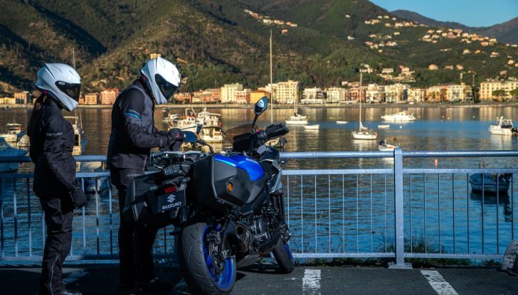 Suzuki al Motor Bike Expo 2024 con tre modelli speciali - Foto 46 di 73