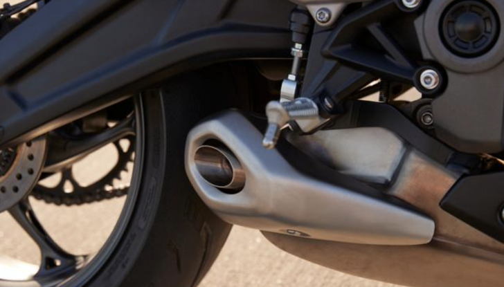 Nuova Triumph Daytona 660 caratteristiche tecniche, colori e prezzi - Foto 7 di 14