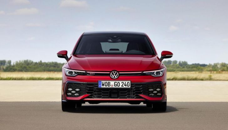 Volkswagen Golf 2025: partita la produzione in serie - Foto 54 di 92