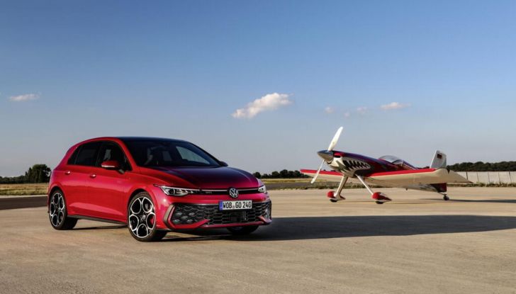 Volkswagen Golf 2025: partita la produzione in serie - Foto 74 di 92