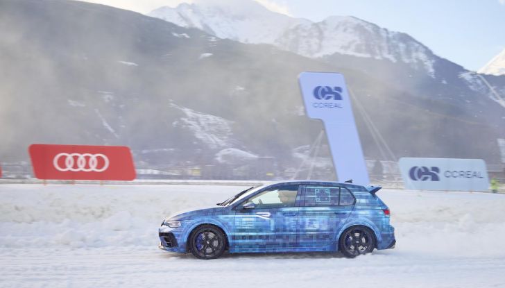 Volkswagen Golf R 2025 anteprima