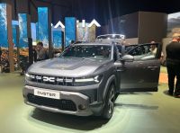 Dacia Duster 2024: caratteristiche, motori, allestimenti e listino prezzi Italia