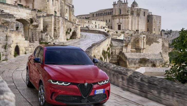 Alfa Romeo Tributo Italiano: primo Porte Aperte questo weekend per la speciale gamma - Foto 22 di 79