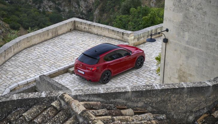 Alfa Romeo Tributo Italiano: primo Porte Aperte questo weekend per la speciale gamma - Foto 34 di 79