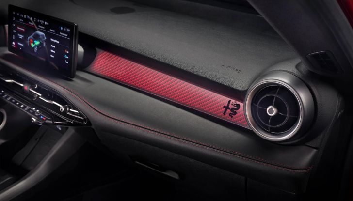 Alfa Romeo Tributo Italiano: primo Porte Aperte questo weekend per la speciale gamma - Foto 55 di 79