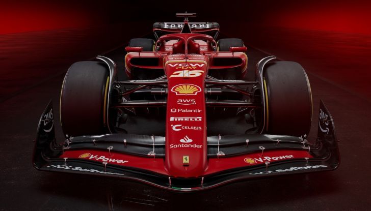 È nata la nuova Ferrari SF-24: obiettivo puntare al Mondiale - Foto 1 di 16