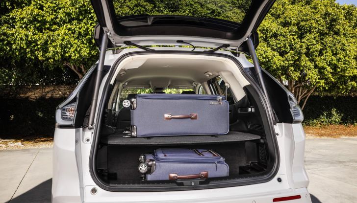 Honda CR-V e:FCEV 2025: caratteristiche, design, abitacolo, motore e autonomia - Foto 14 di 32