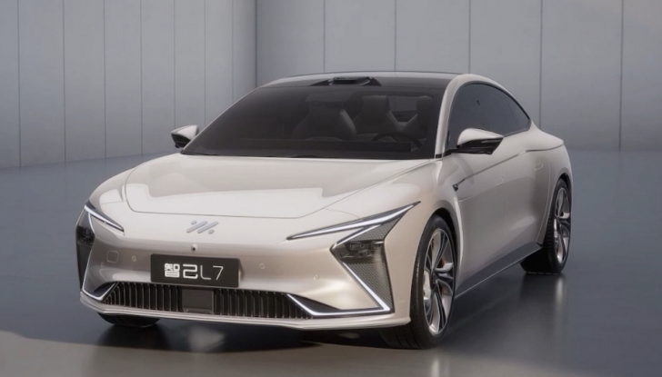 IM L6: la berlina intelligente debutta al Salone di Ginevra 2024 - Foto 2 di 10