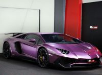 Lamborghini Aventador LP750-4 SV trovata abbandonata nella giungla