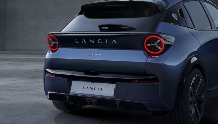 Lancia Ypsilon 2025: caratteristiche, design, abitacolo, dotazioni e autonomia - Foto 55 di 74
