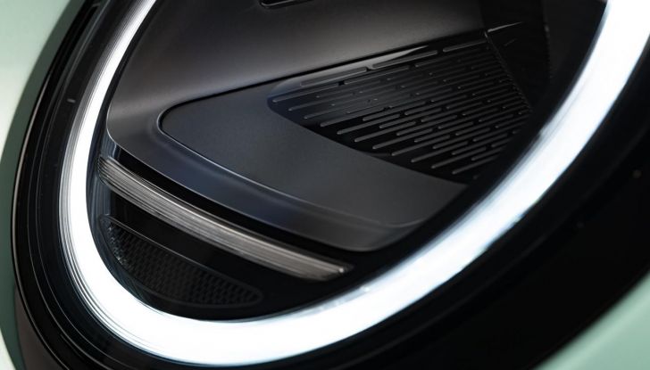 Mini Cooper 2024: caratteristiche, design, motori, versioni, abitacolo e prezzi della versione a benzina - Foto 13 di 34