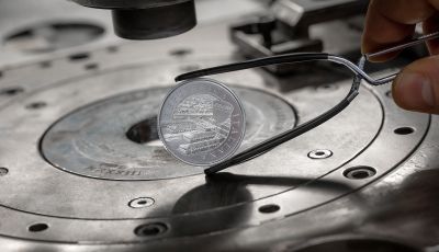 La Repubblica Italiana omaggia Ducati con una serie di monete celebrative