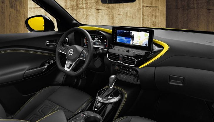 Nissan Juke 2024: caratteristiche, design, abitacolo, motori e versioni del nuovo restyling - Foto 66 di 72