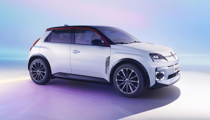 Renault 5 E-Tech Electric: caratteristiche, design, abitacolo, allestimenti, autonomia, potenza e prezzi - Foto 50 di 74