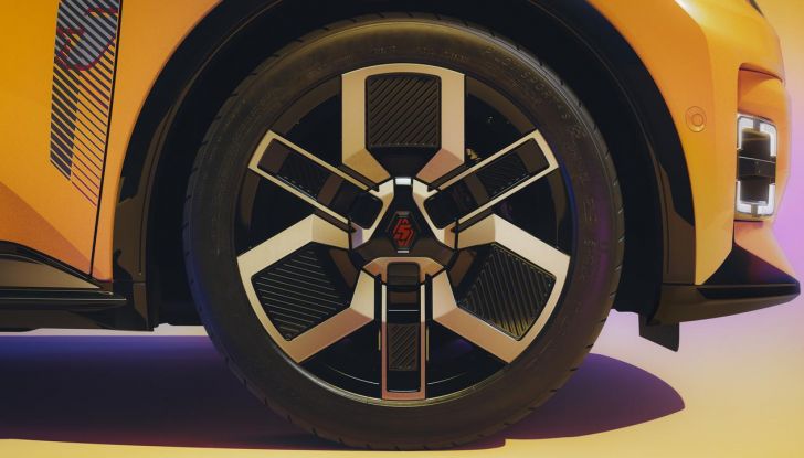 Renault 5 E-Tech Electric: caratteristiche, design, abitacolo, allestimenti, autonomia, potenza e prezzi - Foto 36 di 74