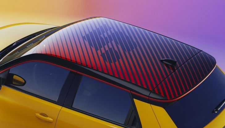 Renault 5 E-Tech Electric: caratteristiche, design, abitacolo, allestimenti, autonomia, potenza e prezzi - Foto 38 di 74