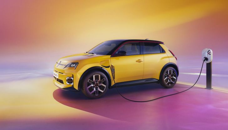 Renault 5 E-Tech Electric: caratteristiche, design, abitacolo, allestimenti, autonomia, potenza e prezzi - Foto 71 di 74