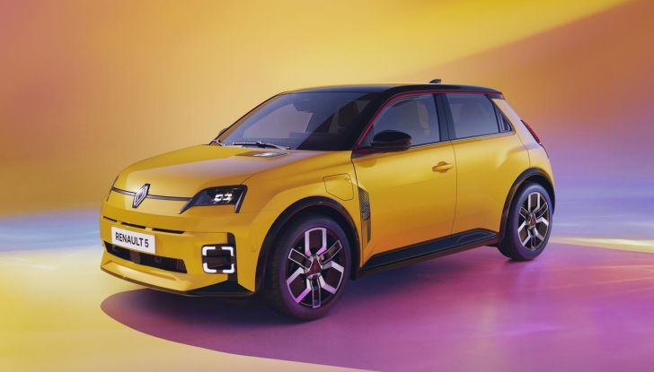 Renault 5 E-Tech Electric: caratteristiche, design, abitacolo, allestimenti, autonomia, potenza e prezzi - Foto 70 di 74
