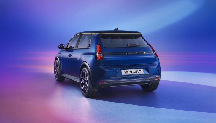 Renault 5 E-Tech Electric: caratteristiche, design, abitacolo, allestimenti, autonomia, potenza e prezzi - Foto 74 di 74