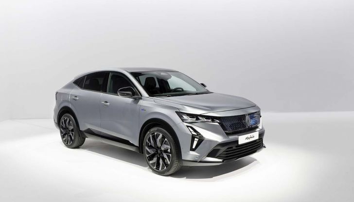 Renault Rafale 2024: caratteristiche, tecnologie e motorizzazioni del nuovo SUV coupé - Foto 15 di 22