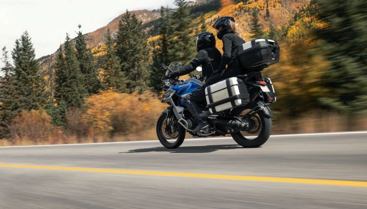 Triumph Tiger 1200: le novità per il 2024 - Foto 5 di 12