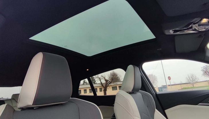 BMW X2 2024: prova su strada, prezzi e versioni del nuovo SUV coupé, anche elettrico - Foto 22 di 33