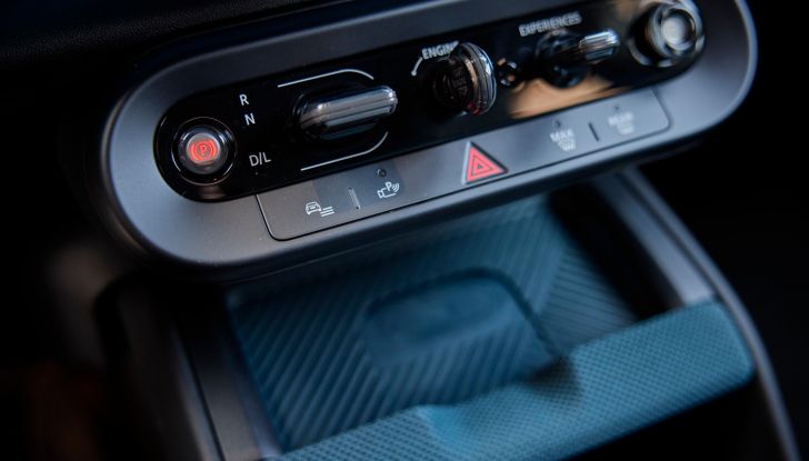 Nuova MINI Countryman C 2024 prova su strada, motori e dotazioni - Foto 2 di 15