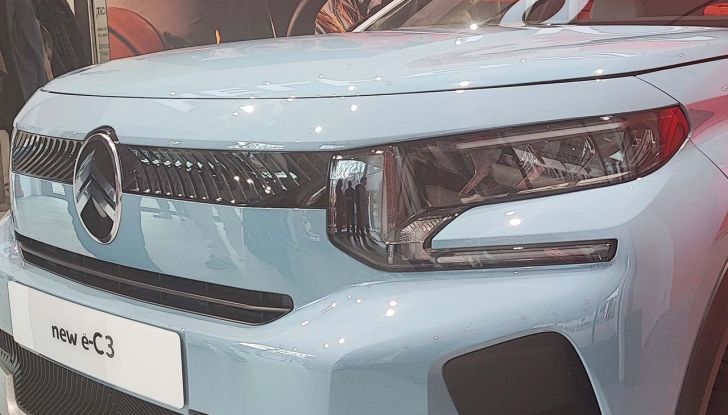 Citroën e-C3 2024 svelata in anteprima a Milano: caratteristiche, autonomia e prezzi - Foto 11 di 11