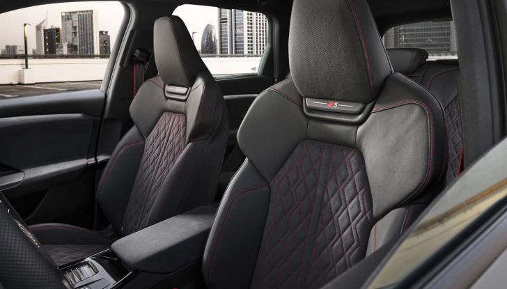 Audi Q6 e-tron: al via agli ordini in Italia da 79.500 euro - Foto 71 di 134