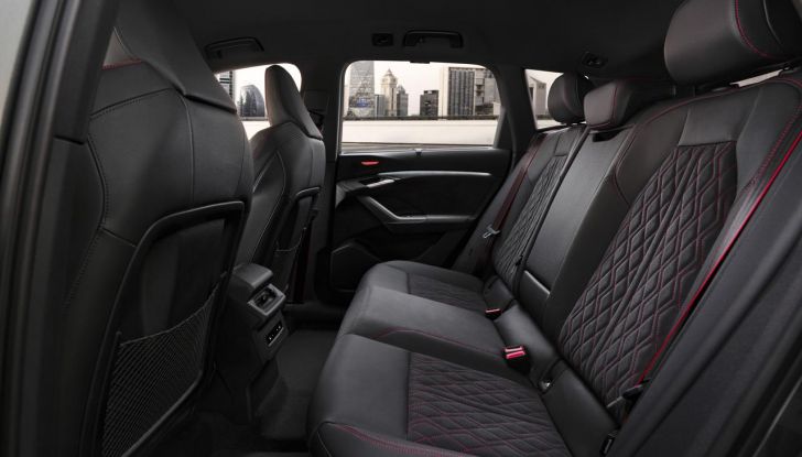 Audi Q6 e-tron: al via agli ordini in Italia da 79.500 euro - Foto 72 di 134