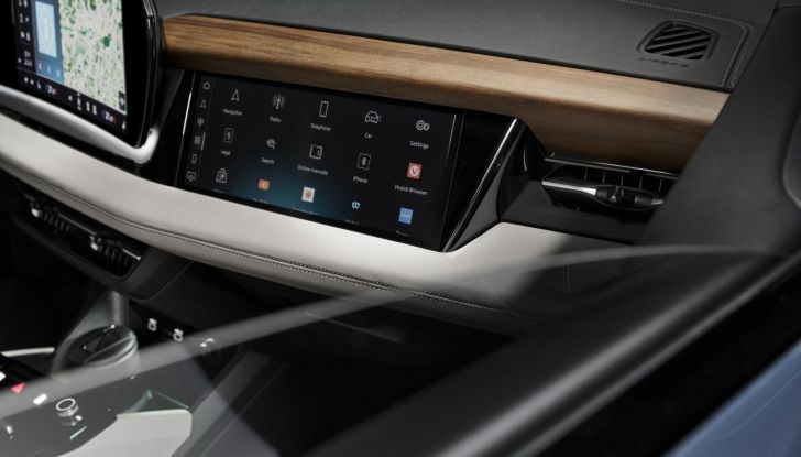 Audi Q6 e-tron: al via agli ordini in Italia da 79.500 euro - Foto 119 di 134