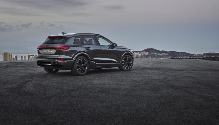 Audi Q6 e-tron: al via agli ordini in Italia da 79.500 euro - Foto 99 di 134