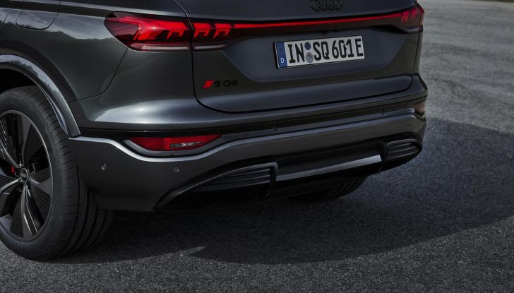 Audi Q6 e-tron: al via agli ordini in Italia da 79.500 euro - Foto 85 di 134