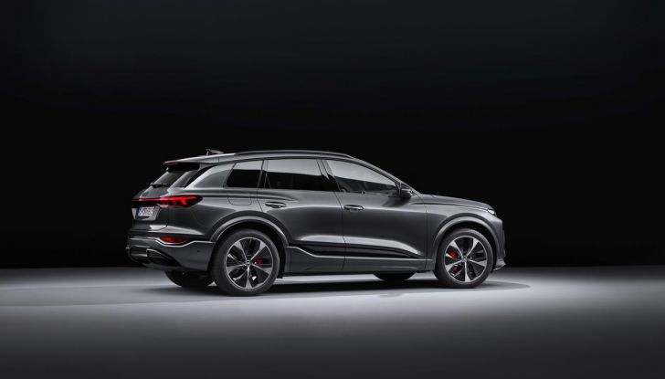 Audi Q6 e-tron: al via agli ordini in Italia da 79.500 euro - Foto 59 di 134