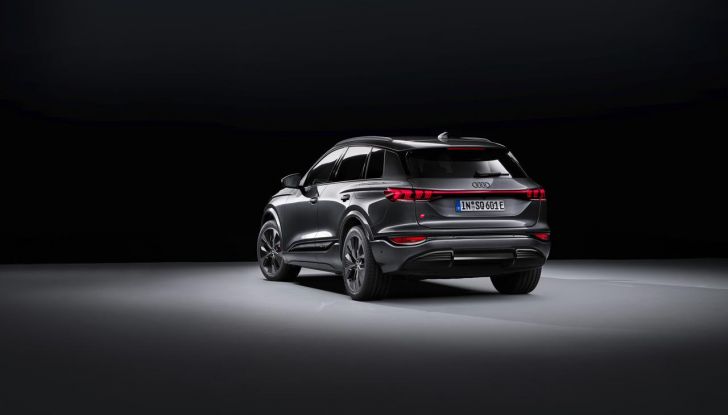Audi Q6 e-tron: al via agli ordini in Italia da 79.500 euro - Foto 60 di 134